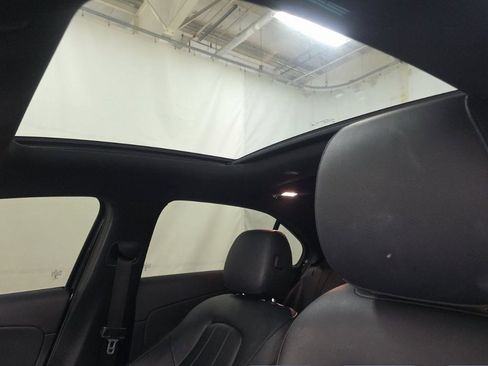 Used 2022 Mercedes-Benz A 220 4MATIC image 8