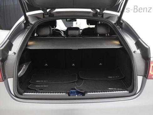 Used 2023 Mercedes-Benz GLC 300 4MATIC Coupe image 29