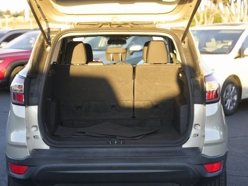 Used 2018 Ford Escape S image 30