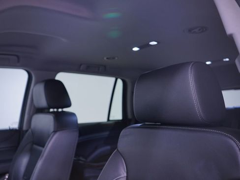 Used 2018 Chevrolet Tahoe LT image 8