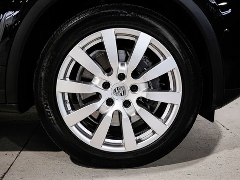Used 2013 Porsche Cayenne Diesel AWD/4WD image 56