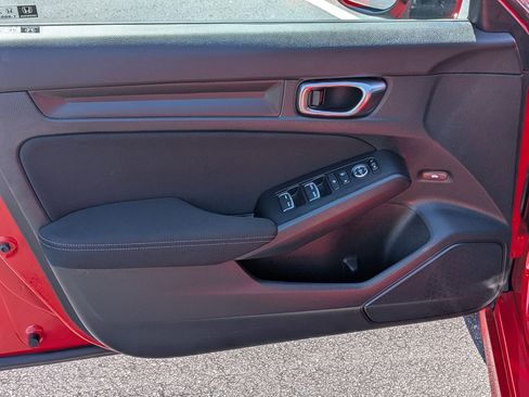 Used 2025 Honda Civic Sport image 11