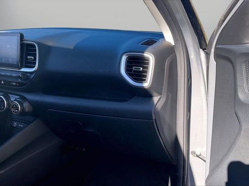 Used 2023 Hyundai Venue SEL w/ Cargo Package image 19