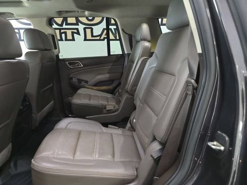 Used 2017 GMC Yukon Denali w/ Open Road Package AWD/4WD image 10