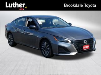 Used 2024 Nissan Altima 2.5 SV FWD video 1
