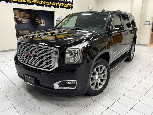 Used 2016 GMC Yukon Denali image 1