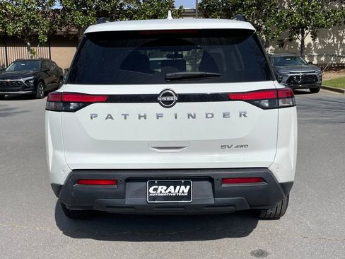 Used 2022 Nissan Pathfinder SV AWD/4WD image 6