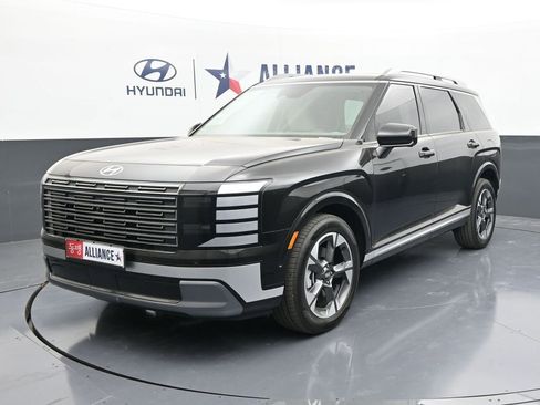 Certified 2026 Hyundai Palisade Limited FWD image 1