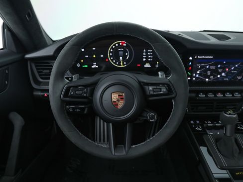 Used 2026 Porsche 911 GT3 RWD image 28
