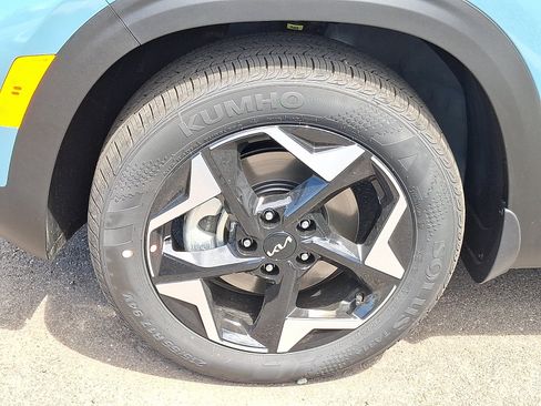 New 2026 Kia Seltos S AWD/4WD image 4