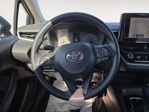 Used 2024 Toyota Corolla LE FWD image 13