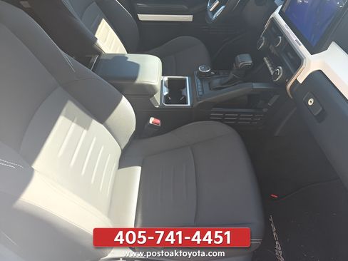 Used 2024 Toyota Tacoma TRD Sport AWD/4WD image 30