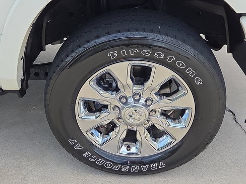 Used 2024 RAM 2500 Limited AWD/4WD image 7