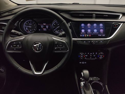 Used 2021 Buick Encore GX Select w/ Sport Touring Package FWD image 22