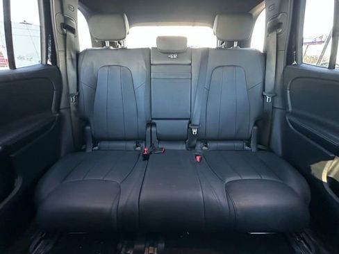 Certified 2022 Mercedes-Benz GLB 250 4MATIC image 16