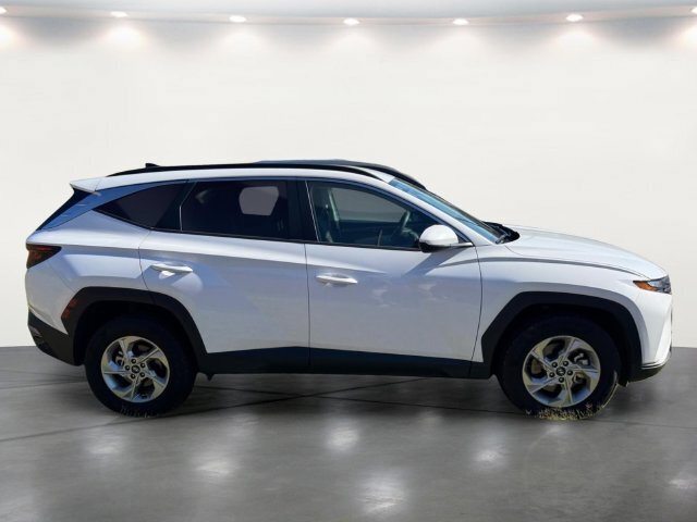 Used 2024 Hyundai Tucson SEL AWD/4WD image 14