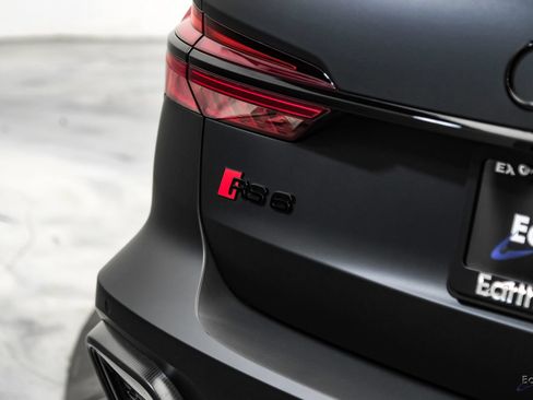 Used 2024 Audi RS 6 performance AWD/4WD image 16