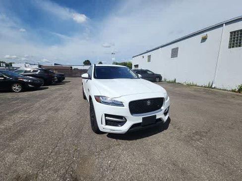Used 2017 Jaguar F-PACE R-Sport AWD/4WD image 5