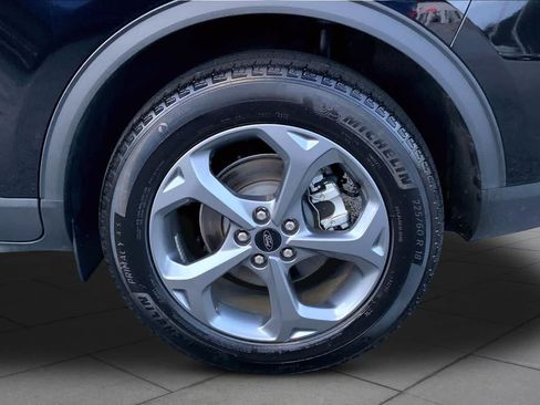 Used 2025 Ford Escape ST-Line AWD/4WD image 11
