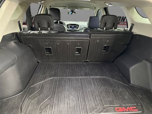 Used 2019 GMC Terrain Denali w/ Driver Alert Package II image 11