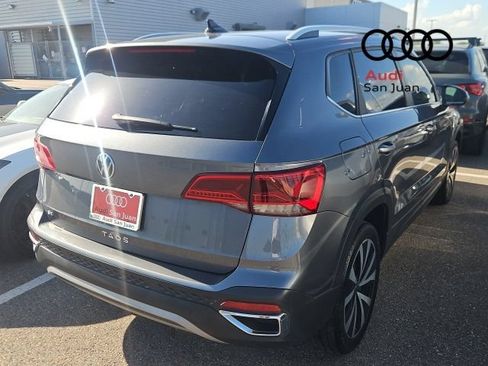 Used 2023 Volkswagen Taos SE FWD image 15