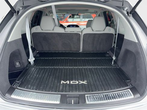Used 2020 Acura MDX FWD image 11