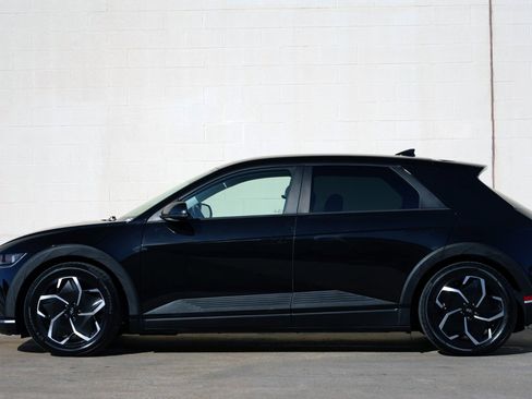 Used 2022 Hyundai Ioniq 5 SE image 8