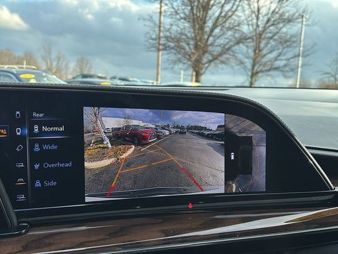 Used 2022 Cadillac Escalade ESV Sport Platinum w/ Heavy-Duty Trailer Package image 23