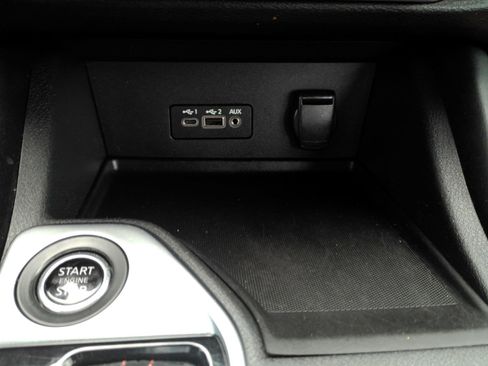Used 2021 Nissan Sentra SR FWD image 27
