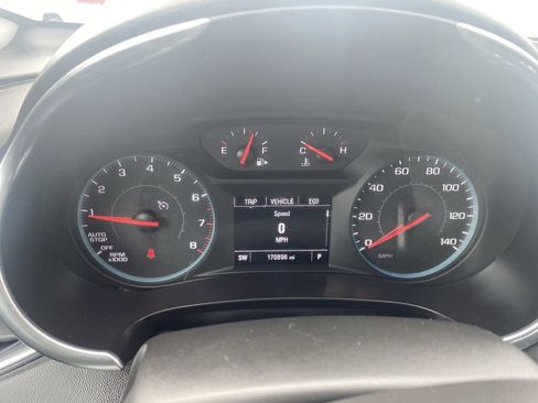 Used 2020 Chevrolet Malibu LT image 11