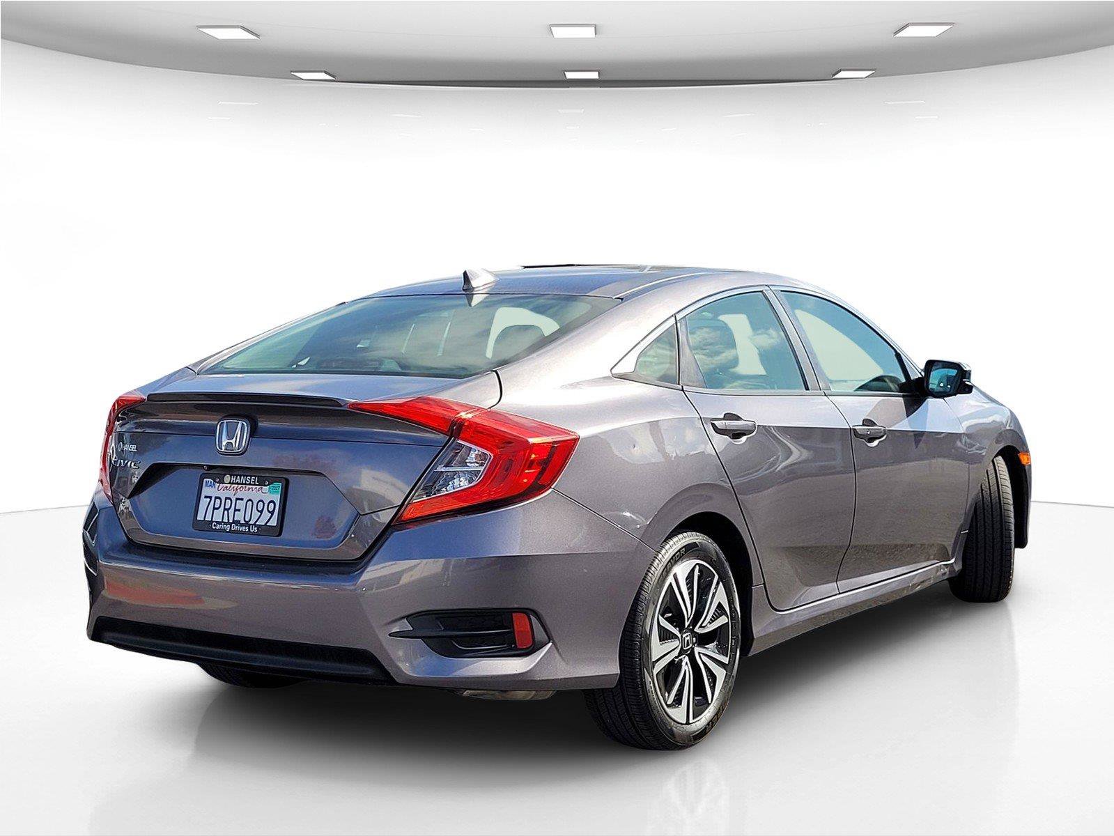 Used 2016 Honda Civic EX-T image 6