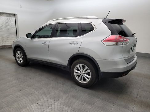 Used 2016 Nissan Rogue SV FWD image 3