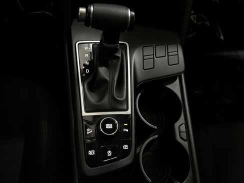 Used 2024 Kia Sportage LX FWD image 26
