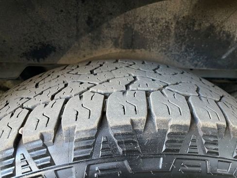 Used 2017 Ford Transit 150 XL image 13