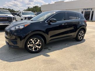 Used 2020 Kia Sportage LX image 1