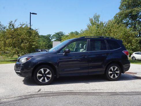 Used 2018 Subaru Forester 2.5i Limited AWD/4WD image 8
