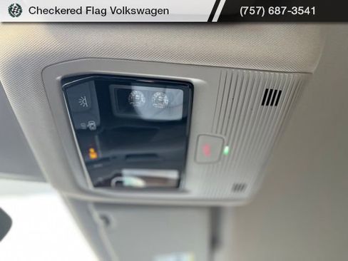 New 2026 Volkswagen Atlas SE image 47