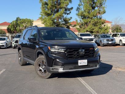 Used 2025 Honda Pilot TrailSport