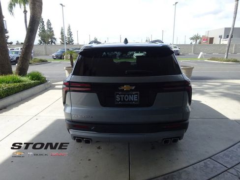 New 2026 Chevrolet Traverse LT image 7