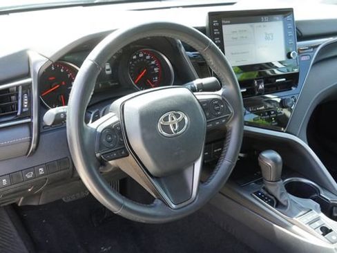 Used 2024 Toyota Camry XSE FWD image 17