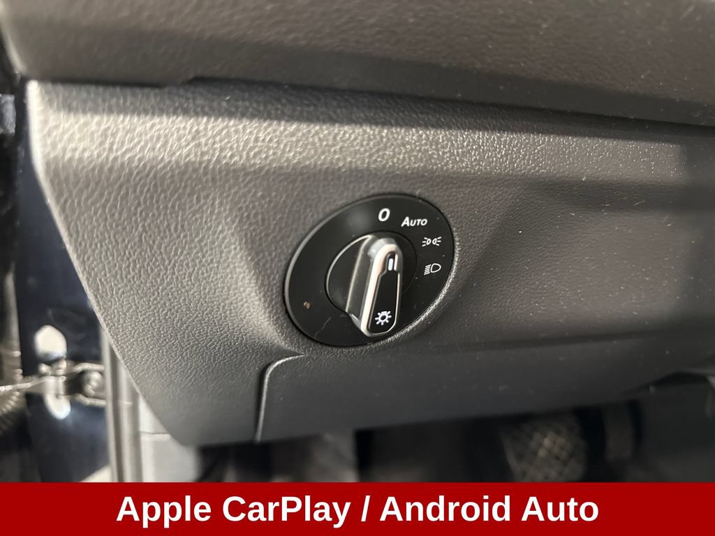 Used 2024 Volkswagen Jetta SE FWD image 9