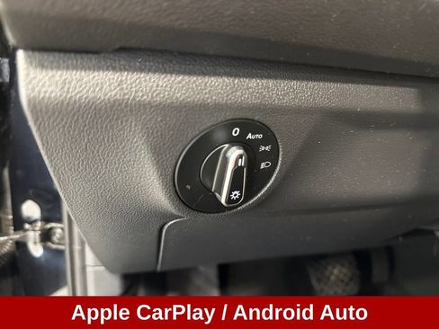 Used 2024 Volkswagen Jetta SE FWD image 9
