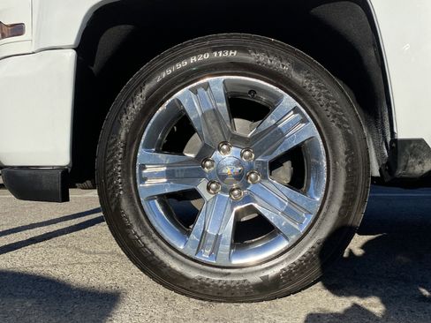 Used 2019 Chevrolet Silverado 1500 Custom w/ Custom Convenience Package image 22