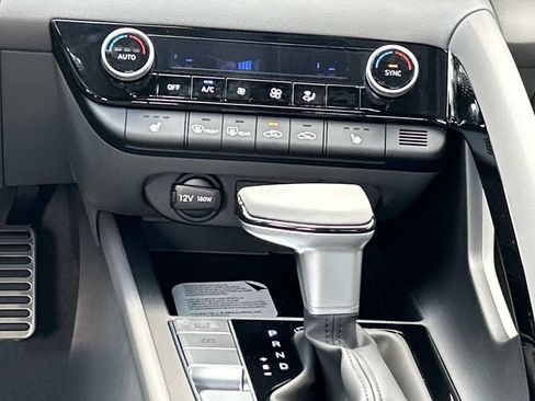 New 2026 Hyundai Elantra SEL Sport Premium FWD image 25