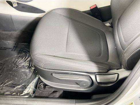 Used 2024 Hyundai Tucson SE AWD/4WD image 18