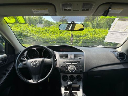Used 2010 MAZDA MAZDA3 i Sport FWD image 10
