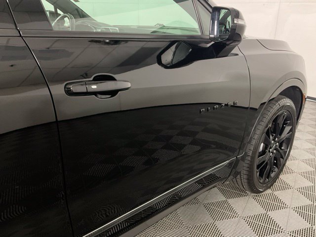 Used 2022 Chevrolet Blazer RS w/ Enhanced Convenience Package FWD image 9