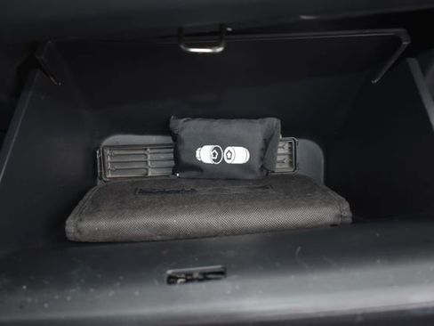 Used 2018 Honda HR-V EX image 42