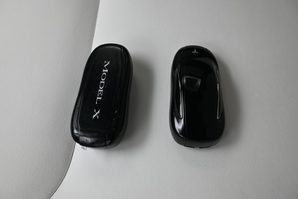 Used 2020 Tesla Model X Long Range AWD/4WD image 24