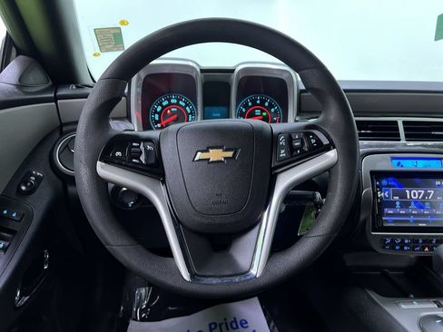 Used 2014 Chevrolet Camaro LS RWD image 19